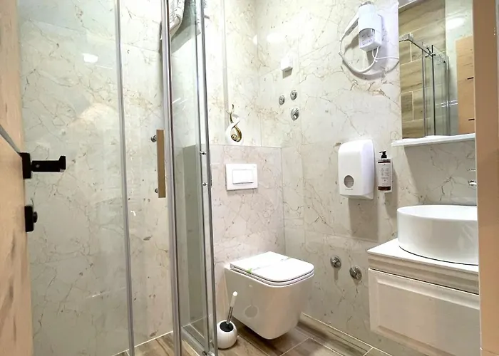 Bed and Breakfast Npl Code 4*